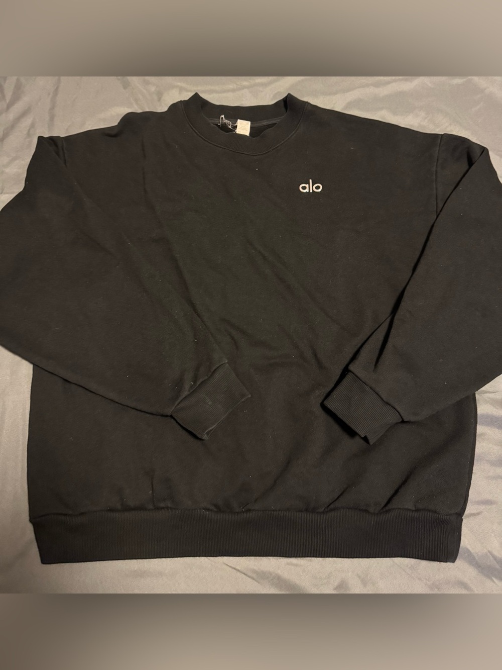 Alo Yoga Size Medium Crew Neck Sweatshirt Pullover Black Used